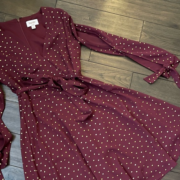 Stunning burgundy with gold dots dress. - Picture 3 of 5